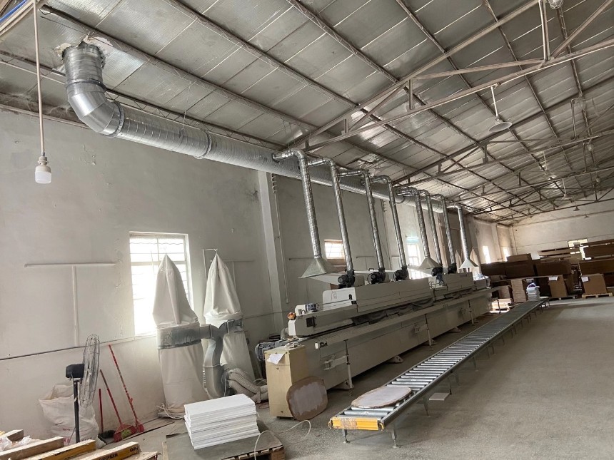 木工家具廠應(yīng)該怎樣選用除塵器，才能給相應(yīng)企業(yè)帶來(lái)更多經(jīng)濟(jì)效益？
